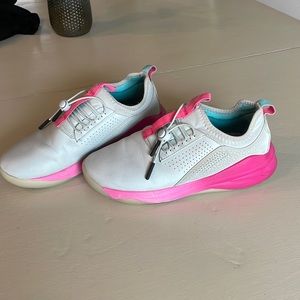 Clove Nursing Shoes SIZE 8